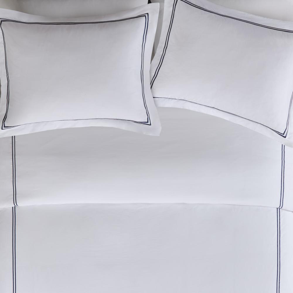 100% Cotton Sateen Embroidered Duvet Cover Set. Picture 1