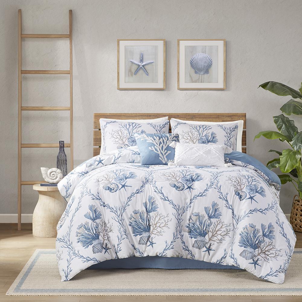 6 Piece Oversized Cotton Comforter Set with Throw Pillows. Picture 1