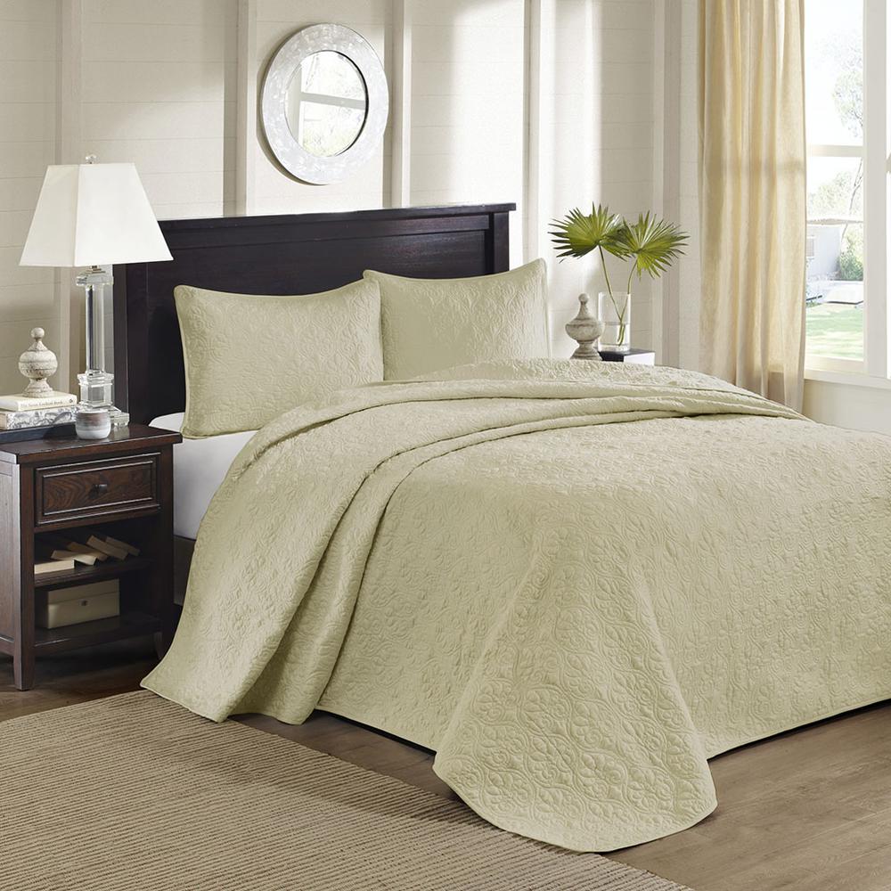100% Polyester Quilted Microfiber Reversible Mini Bedspread Set,MP13-2996. Picture 2
