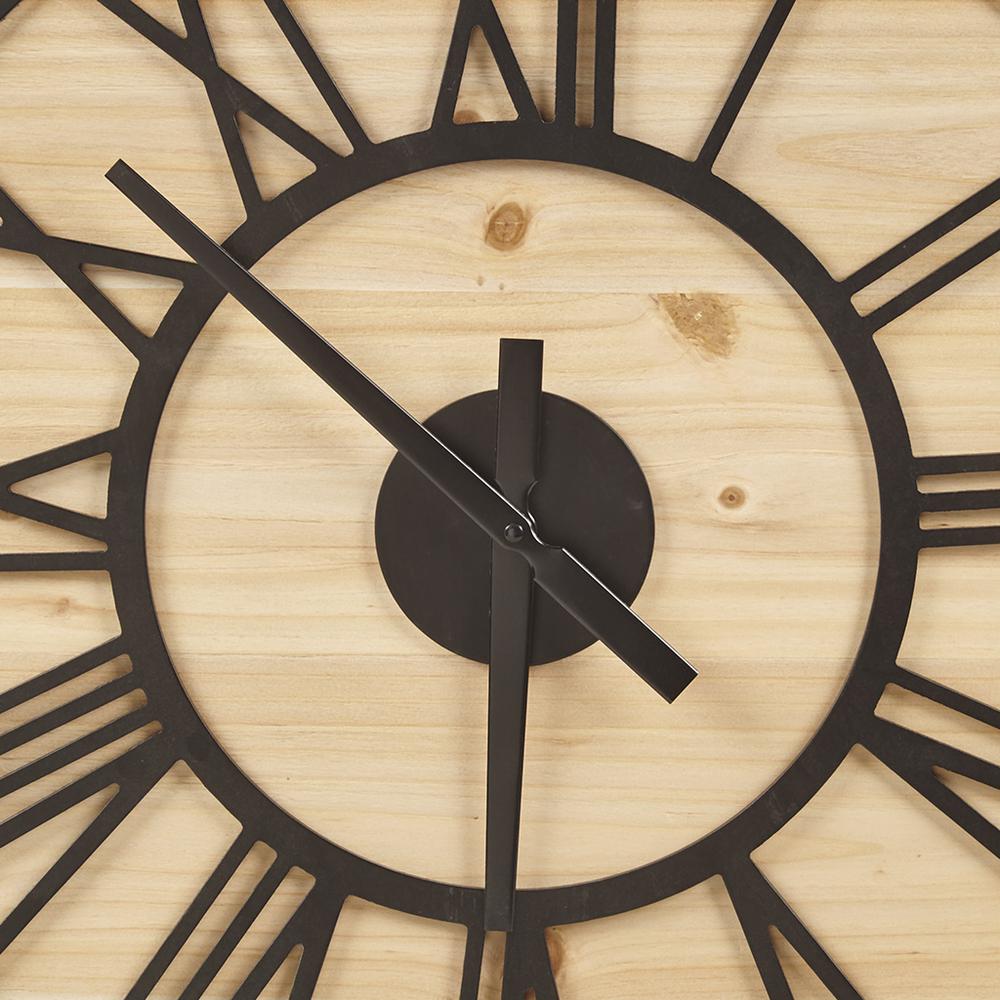 23.6" Wood Wall Clock. Picture 5