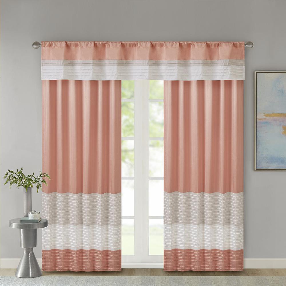 Polyoni Pintuck Valance. Picture 3