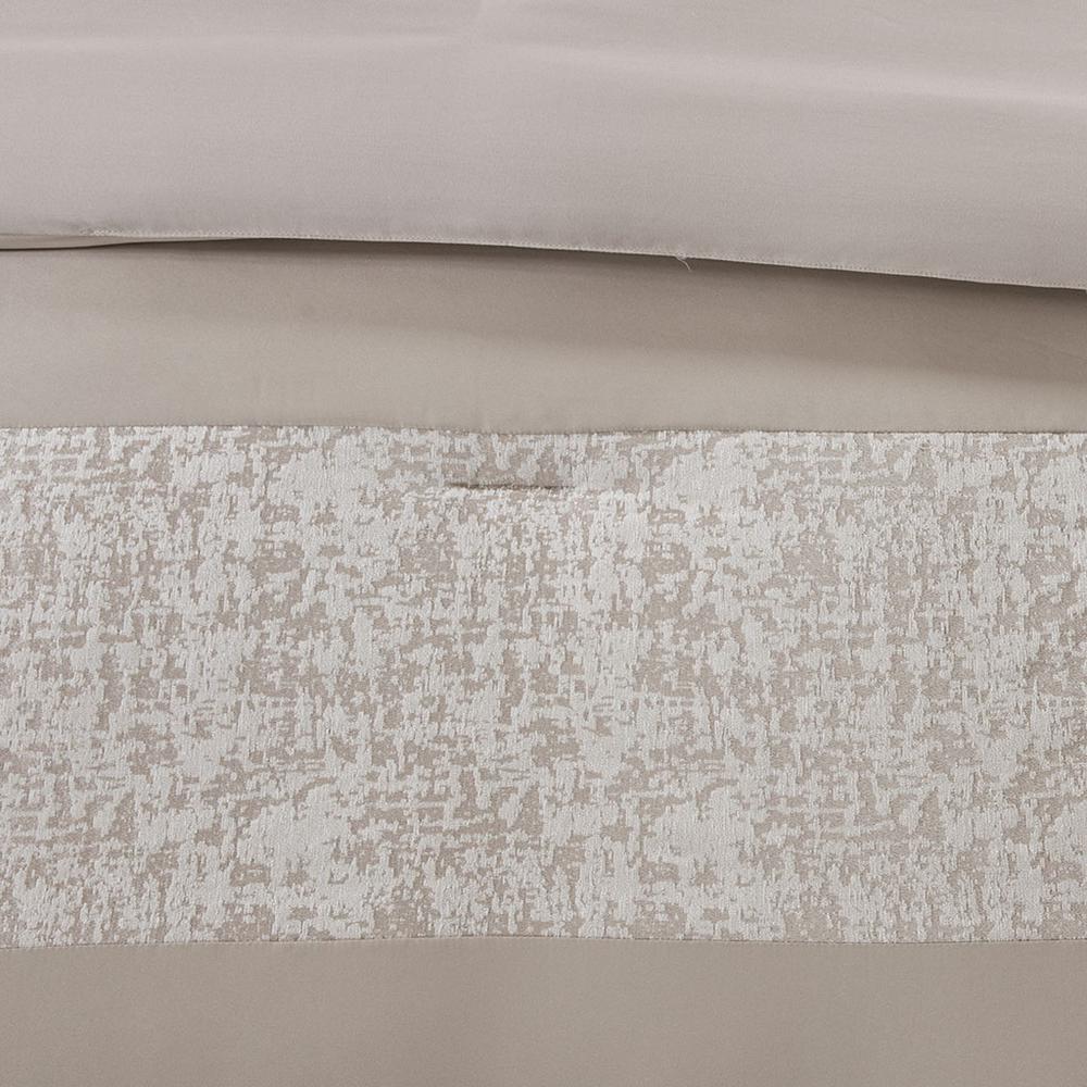 100% Polyester 7-Piece Chenille Jacquard Comforter Set, Belen Kox. Picture 3