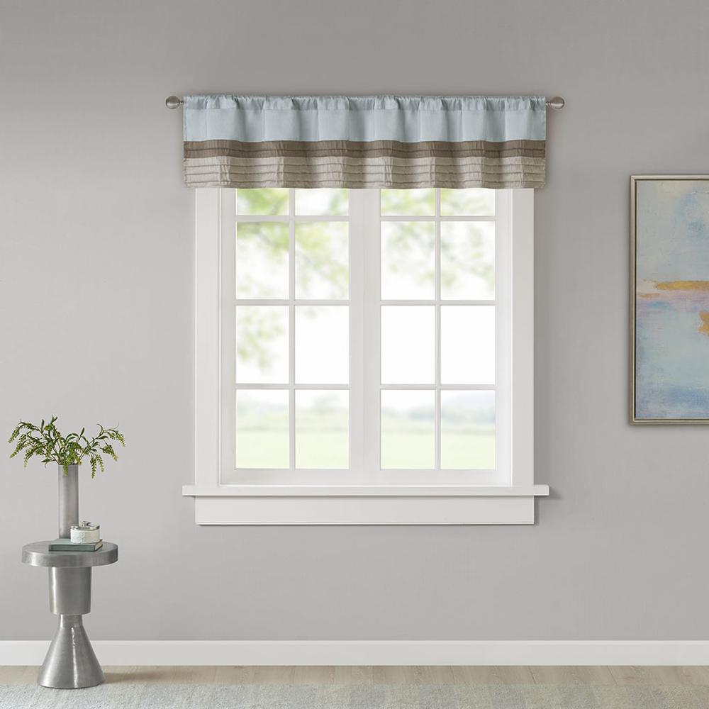 Polyoni Pintuck Window Valance. Picture 4