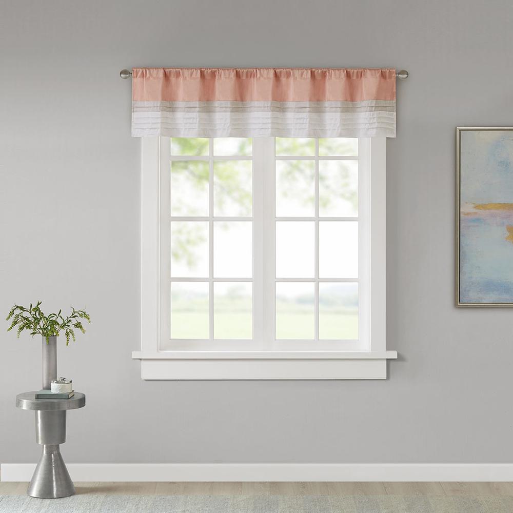 Polyoni Pintuck Valance. Picture 4