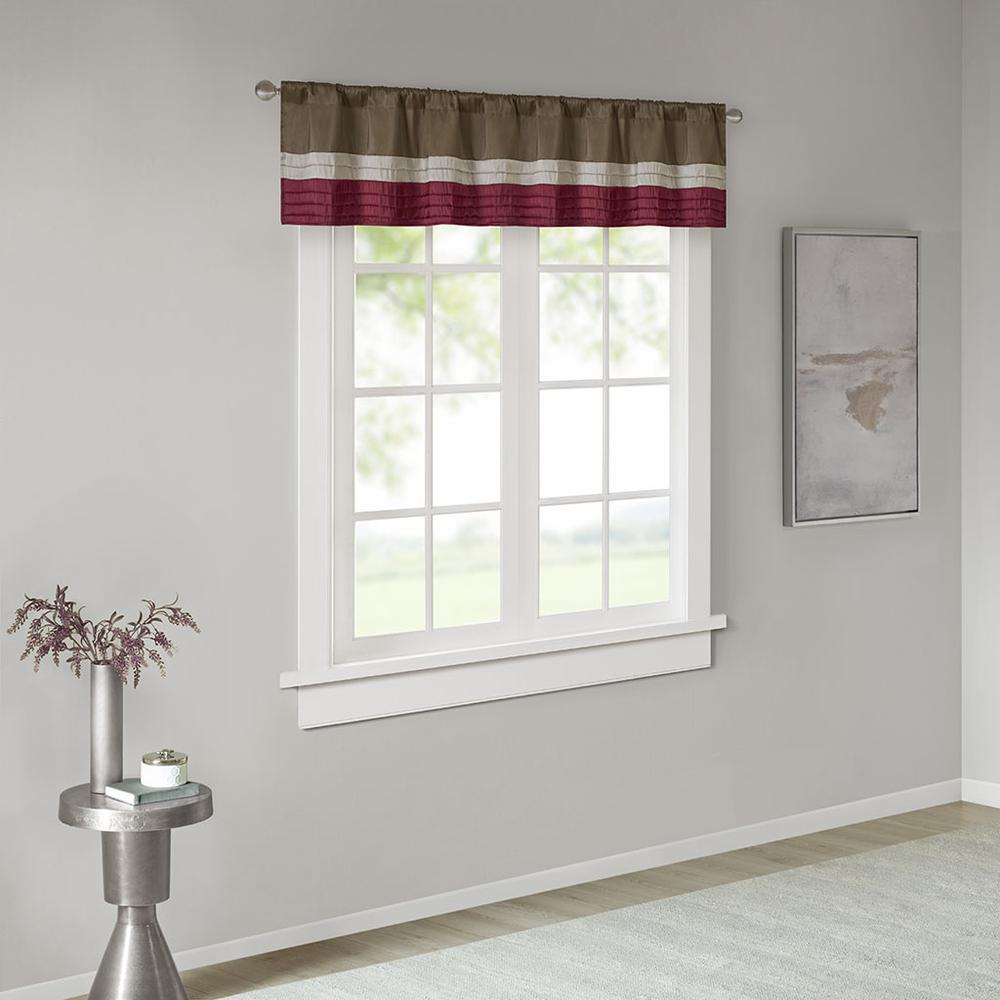 Polyoni Pintuck Window Valance. Picture 3