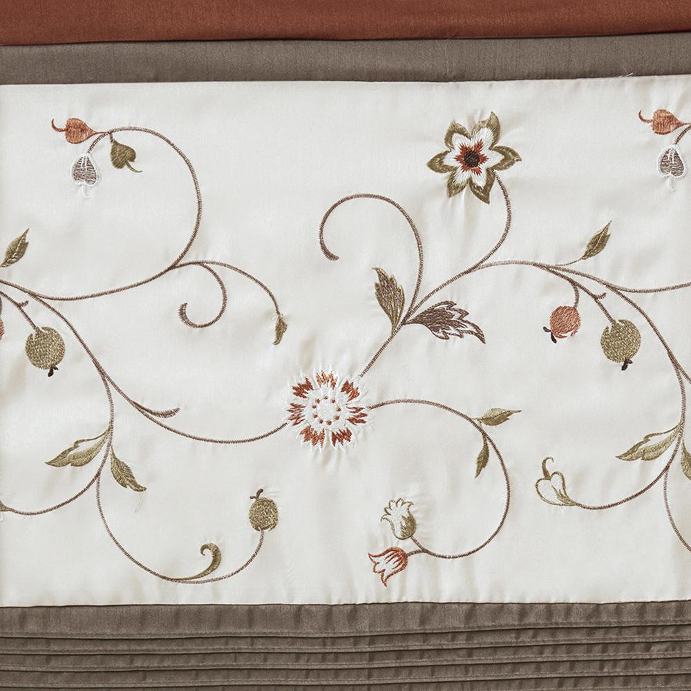 Embroidered Curtain Panel. Picture 1