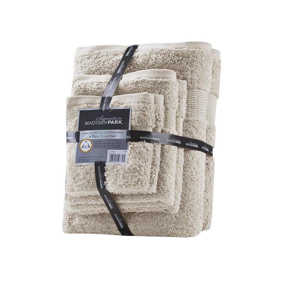 Plush Luxury Towel Set, Belen Kox. Picture 3