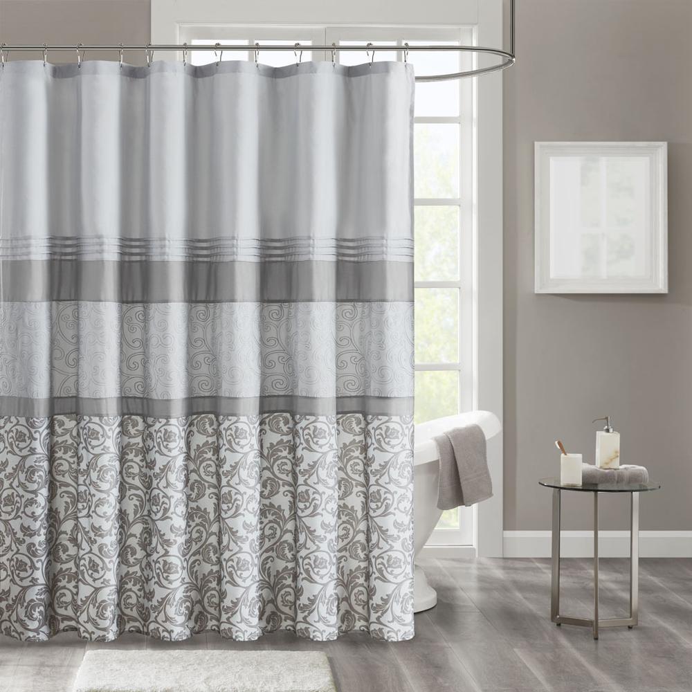 Printed and Embroidered Shower Curtain. Picture 4