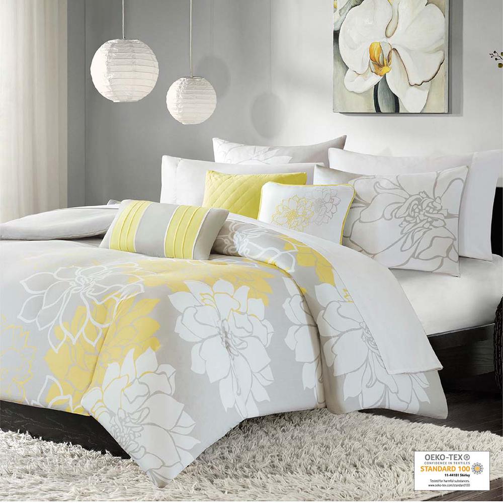 6 Piece Printed Duvet Cover Set. Picture 1