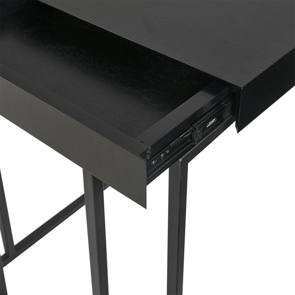 Pull Up Table. Picture 1