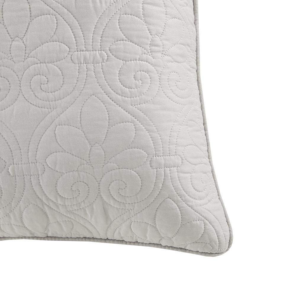 Quebec Quilted Square Pillow Pair in Grey, Belen Kox. Picture 2