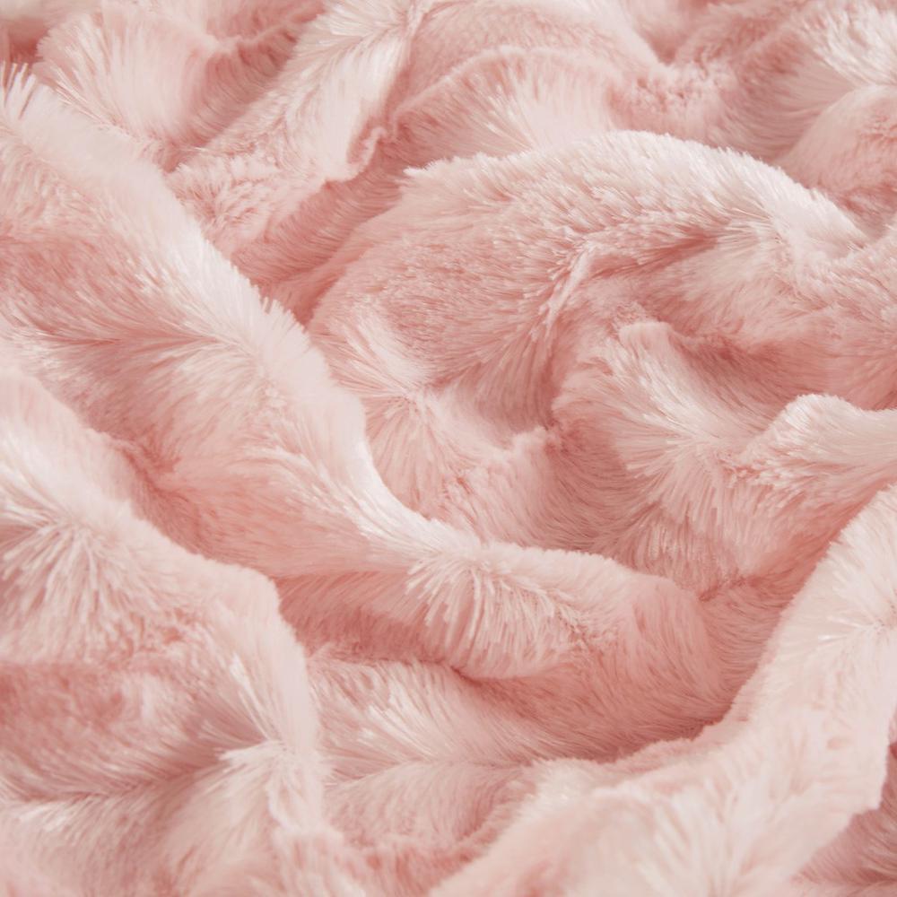 100% Polyester Duke Faux Fur Weighted Blanket. Picture 5