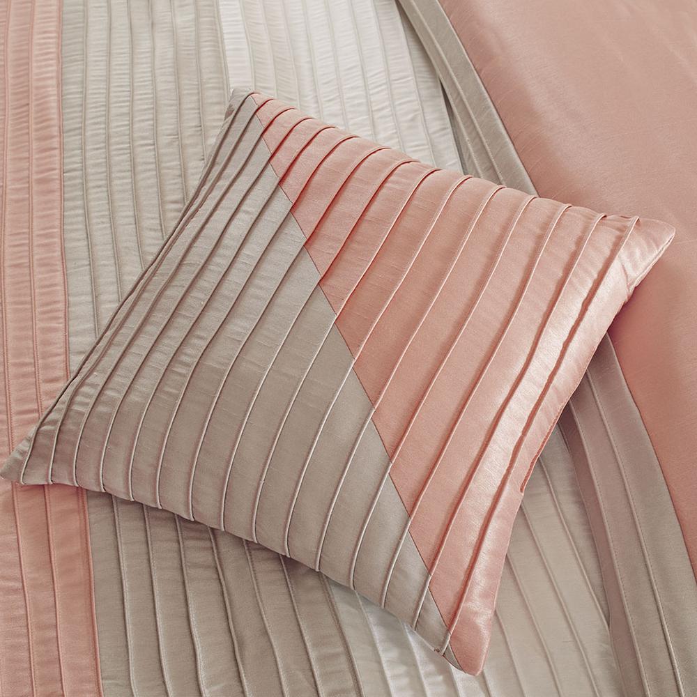Polyester Pieced Pleated Comforter Set, Belen Kox. Picture 2