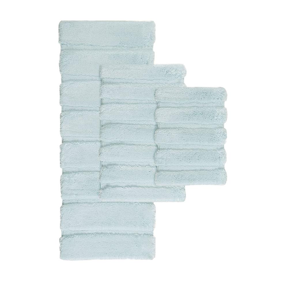 100% Polyester Solid Tufted Rug Seafoam. Picture 1