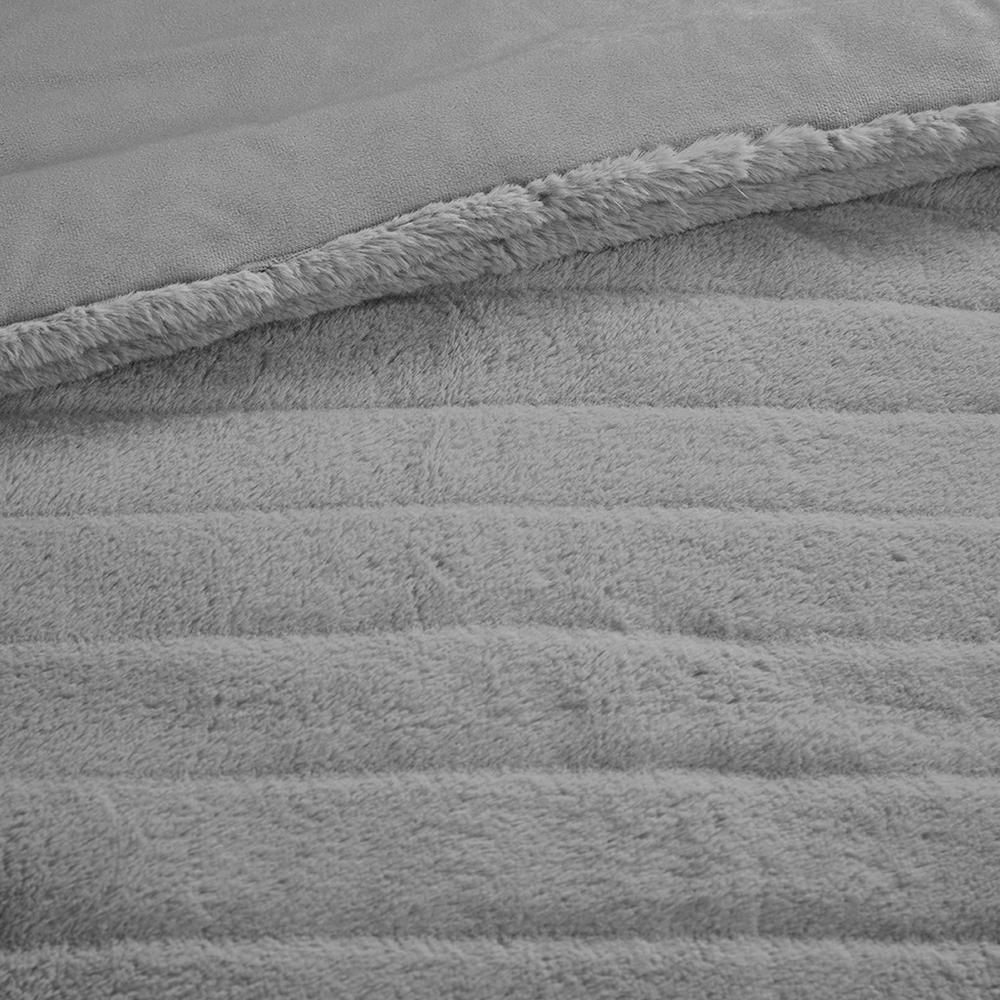 Faux Fur Comforter Set. Picture 1
