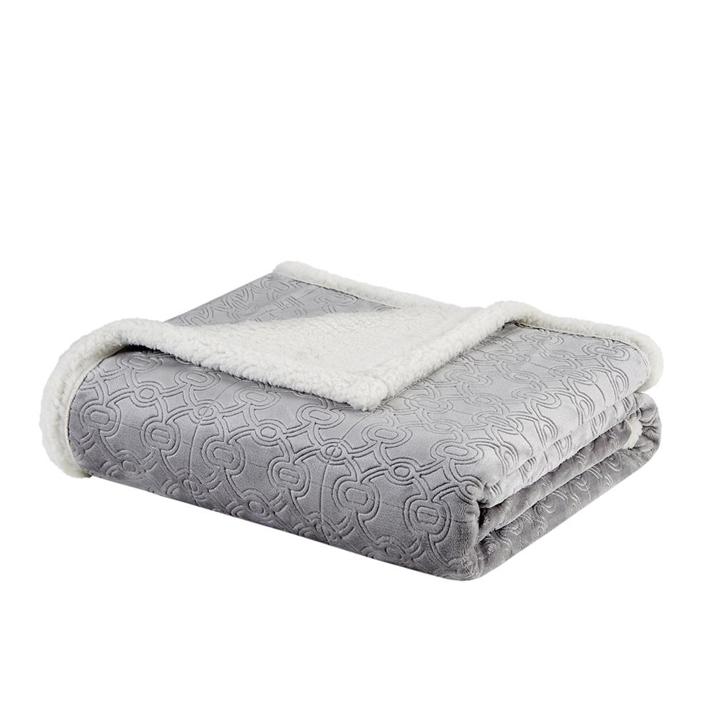Oversized Textured Plush Throw. Picture 1