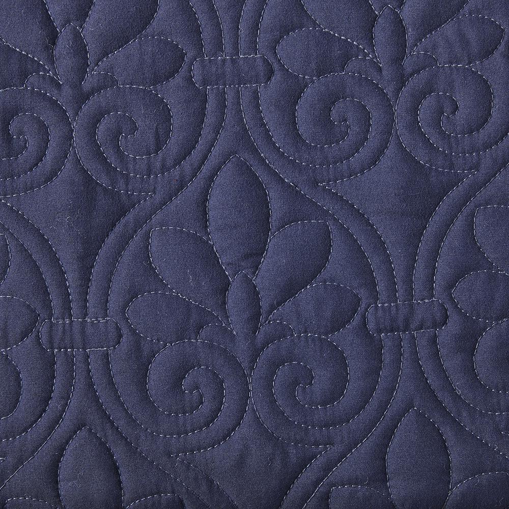 3 Piece Split Corner Pleated Quilted Bedspread. Picture 5