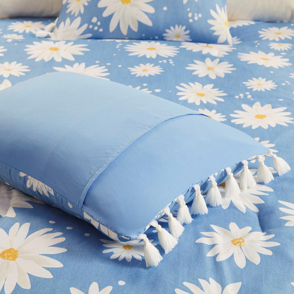 100% Polyester  Printed Comforter Set in Blue. Picture 5