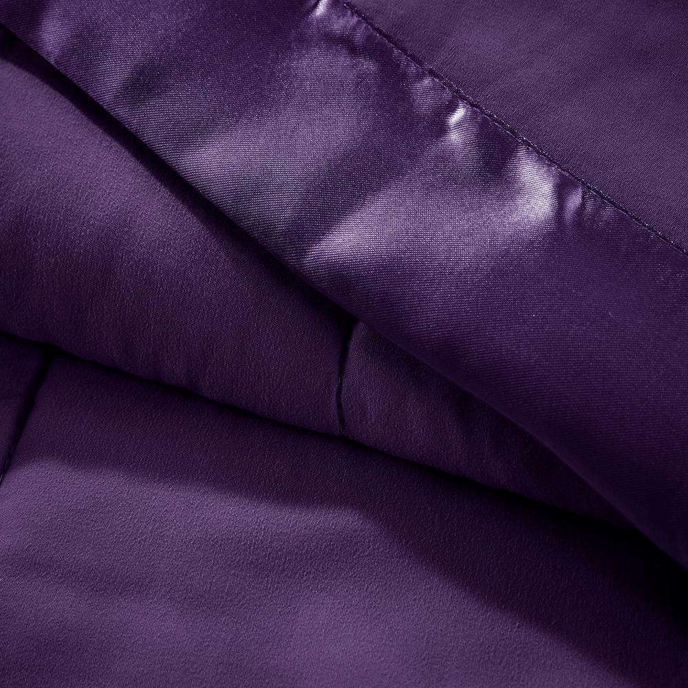 100% Polyester 3M Scotchgard Microfiber Down Alternative Blanket, MP51-7666. Picture 2