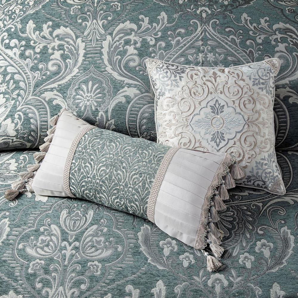 100% Polyester 9 pcs Jacquard Comforter Set - King. Picture 5