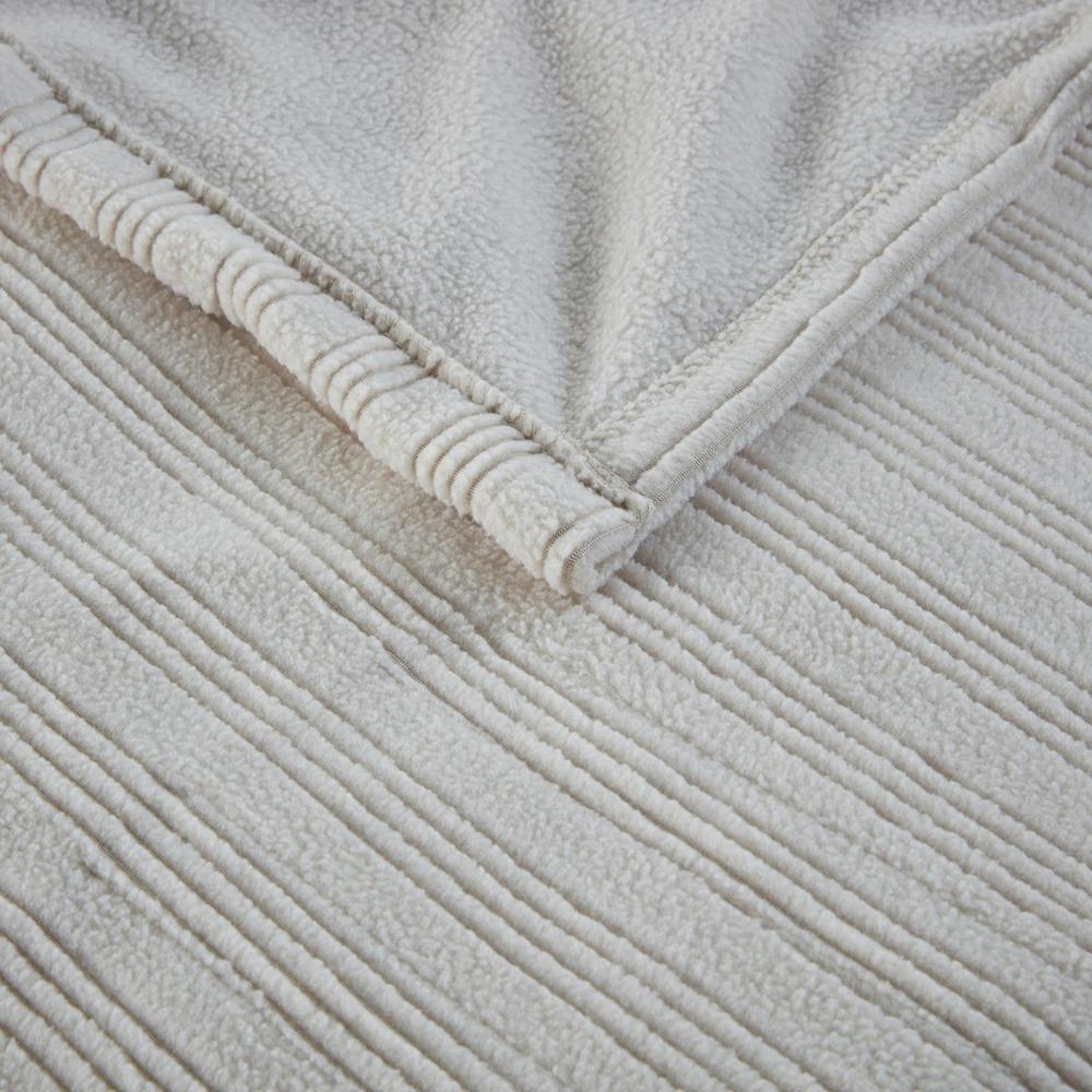 100% Polyester Tri-rib Fleece Heated Blanket, ST54-0163. Picture 3