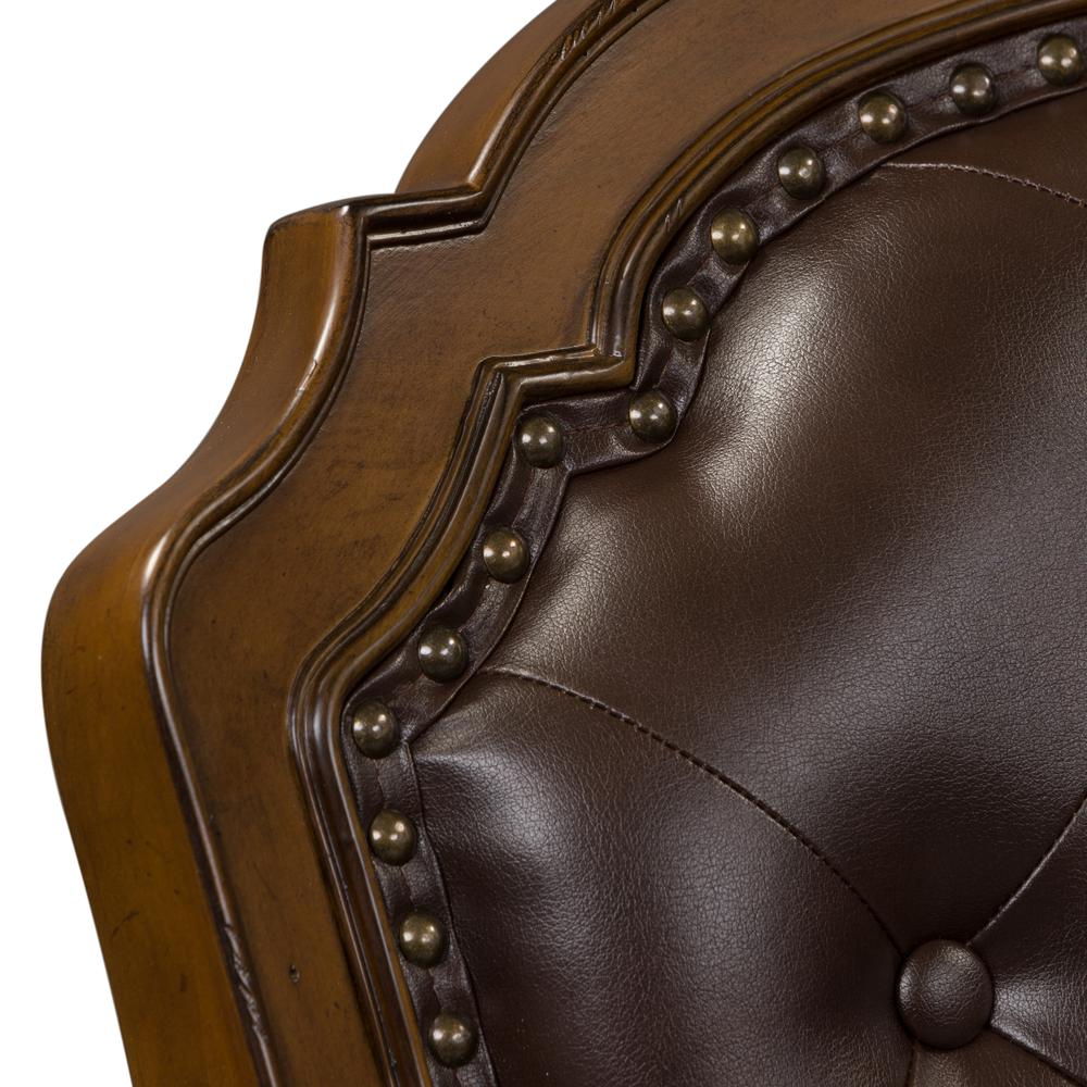 Jr Executive Office Chair. Picture 6
