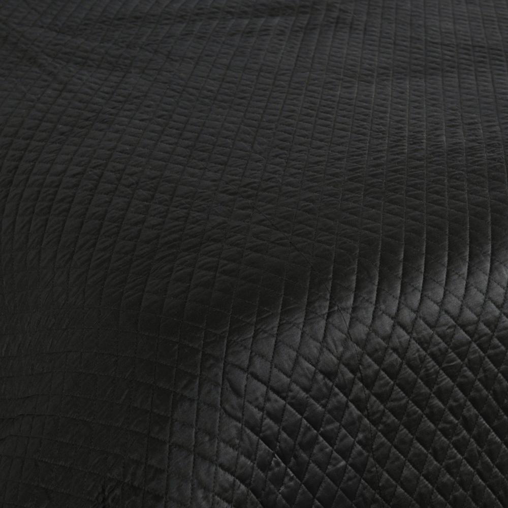 Winthrop 100% Sateen Black King Quilt by Kosas Home. Picture 5