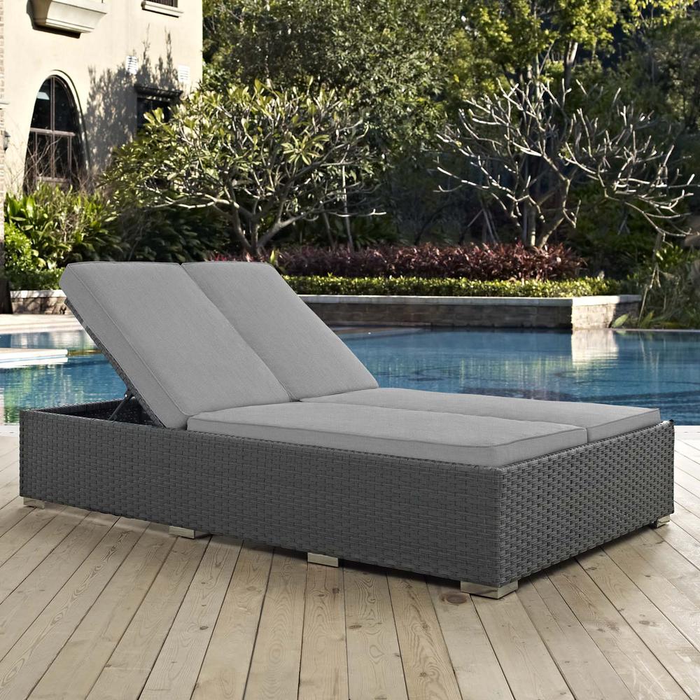 Sojourn Outdoor Patio Sunbrella Double Chaise. Picture 4