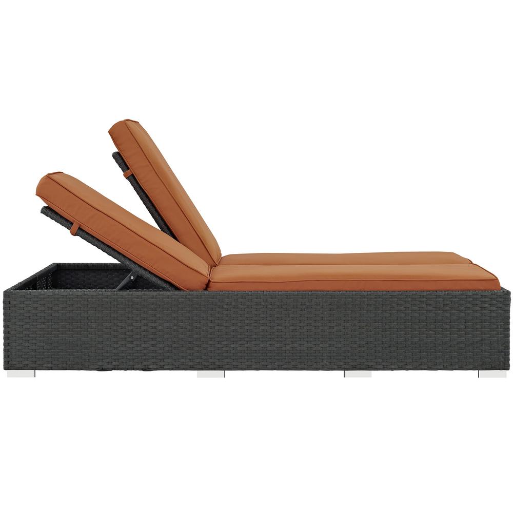 Sojourn Outdoor Patio Sunbrella® Double Chaise. Picture 3
