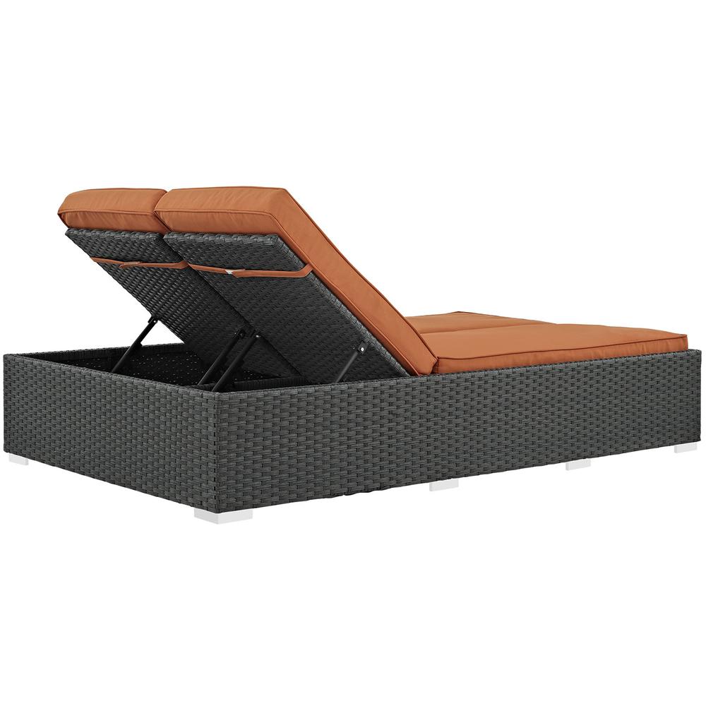 Sojourn Outdoor Patio Sunbrella® Double Chaise. Picture 4
