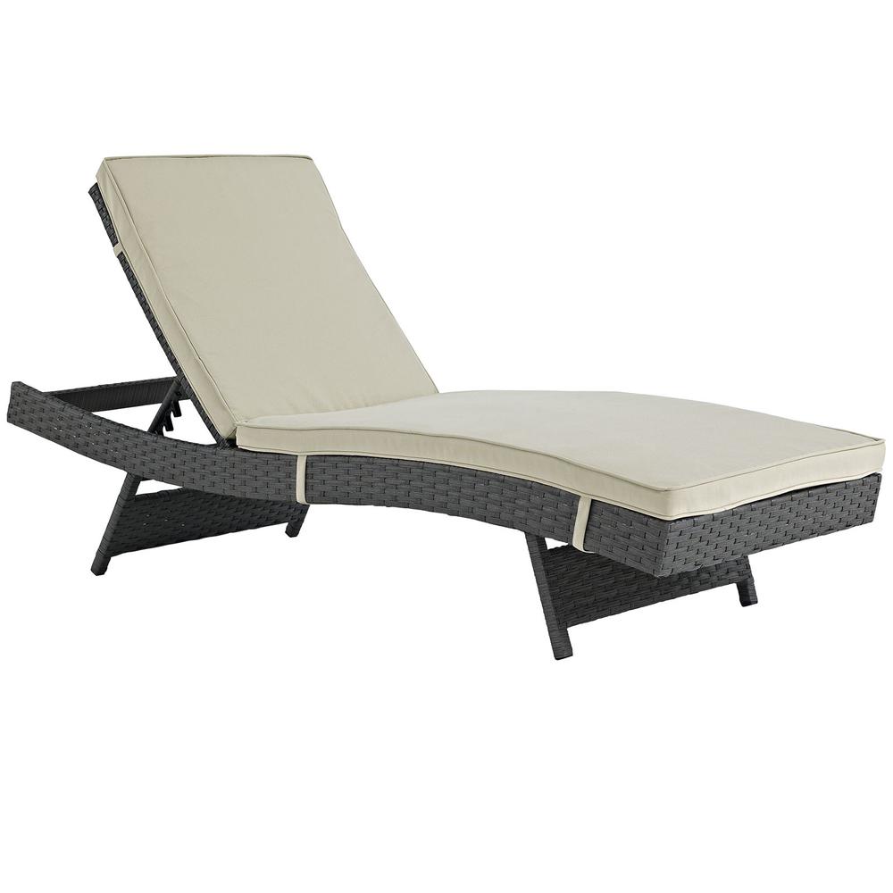 Sojourn Outdoor Patio Sunbrella® Chaise. Picture 1