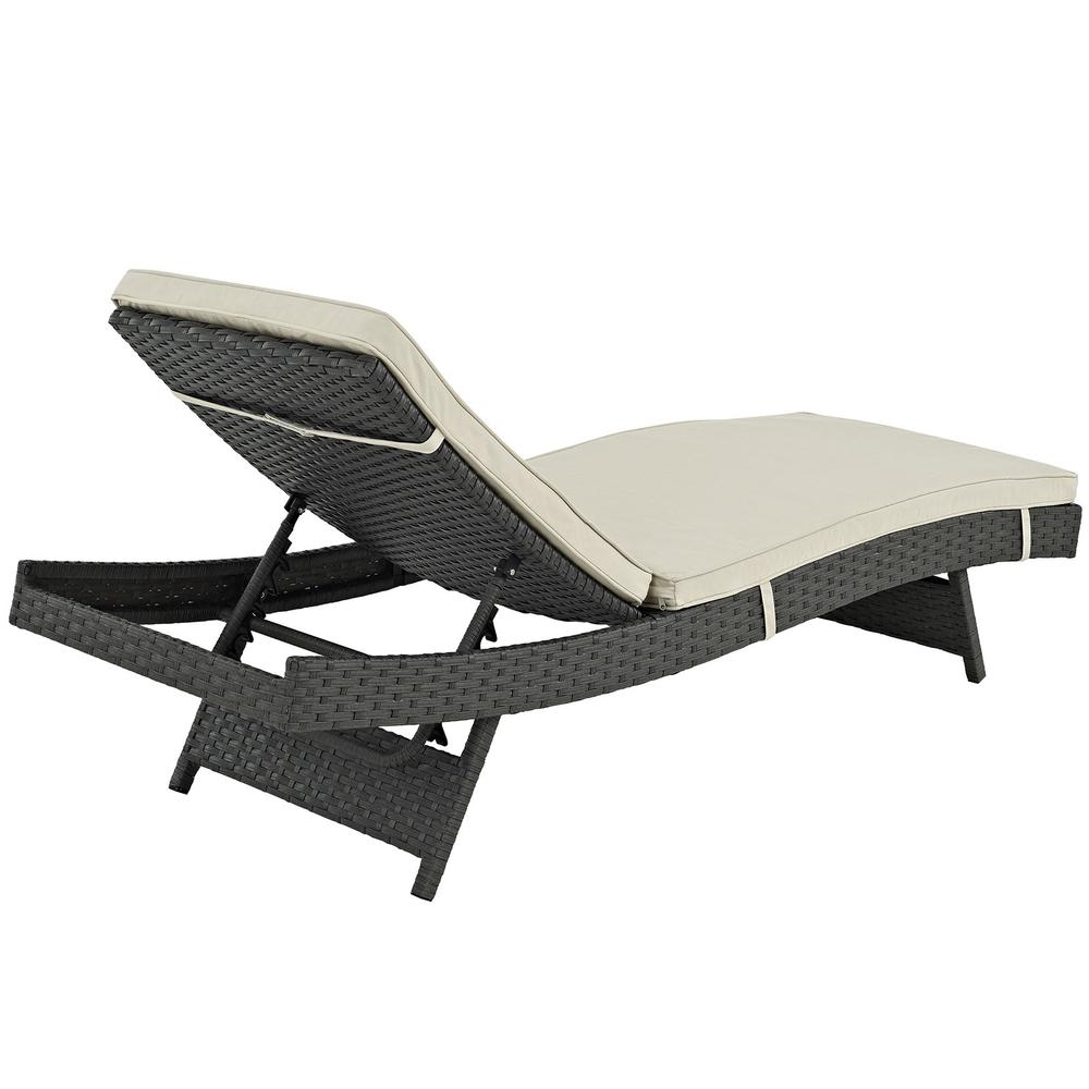 Sojourn Outdoor Patio Sunbrella® Chaise. Picture 4