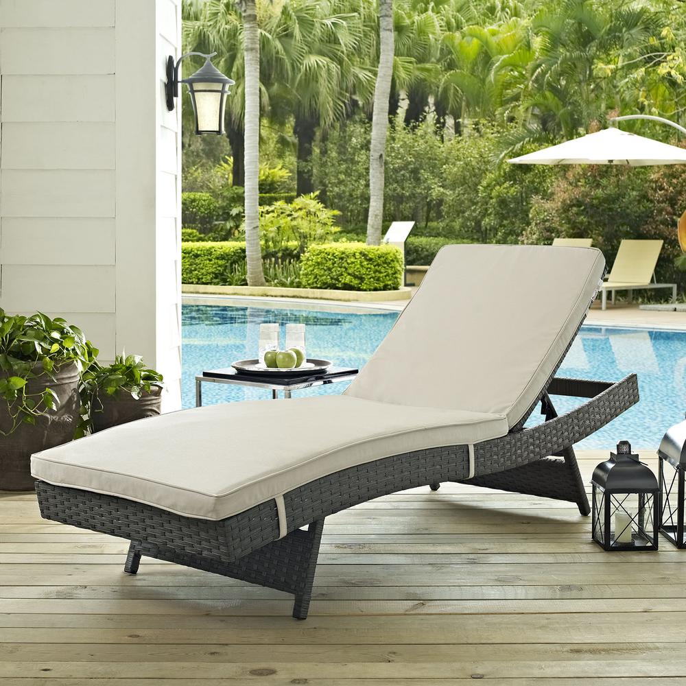 Sojourn Outdoor Patio Sunbrella® Chaise. Picture 6
