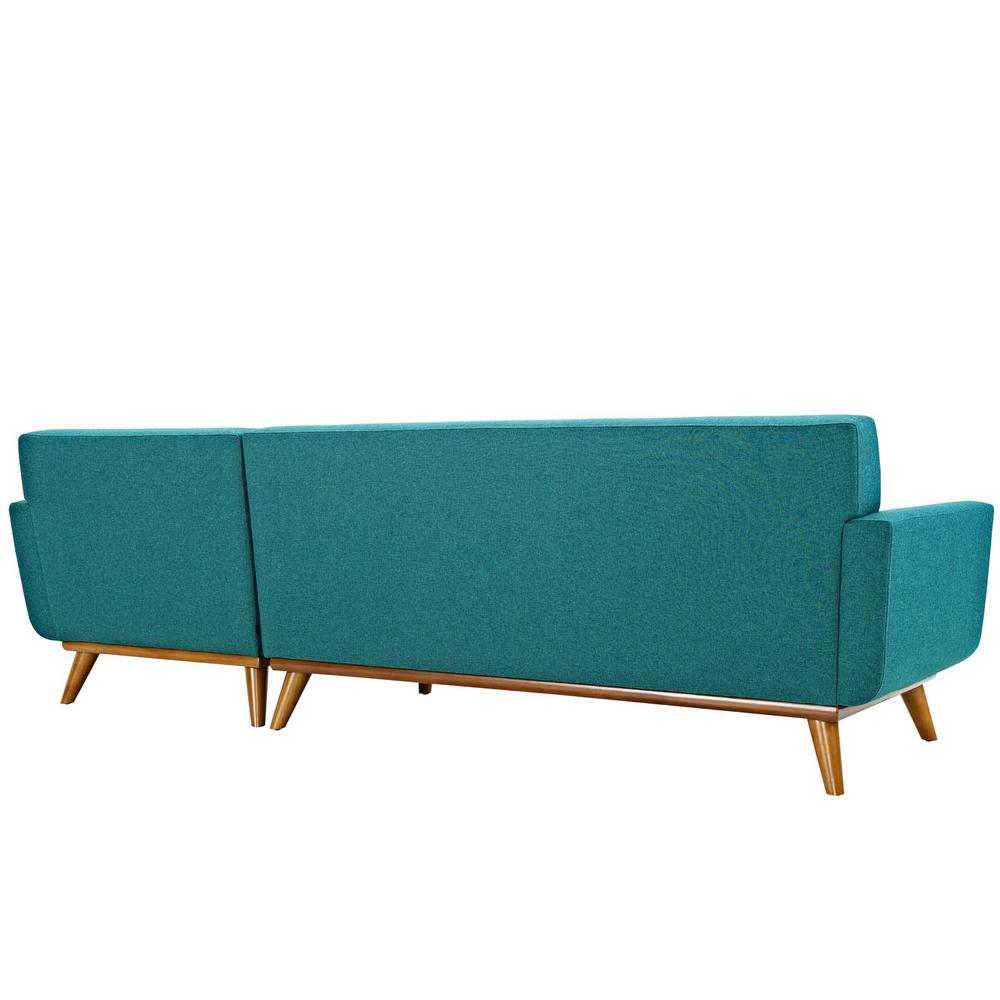 Engage Right-Facing Sectional Sofa. Picture 3