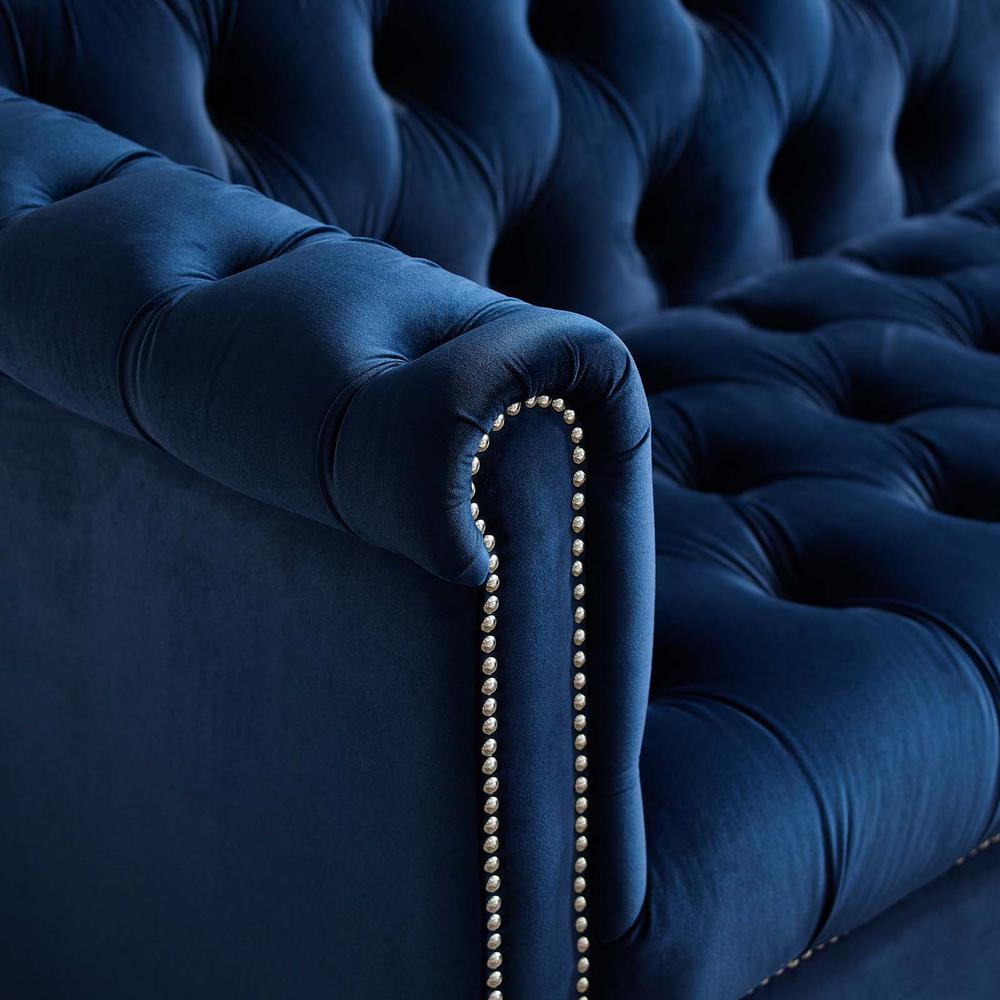 Heritage Upholstered Velvet Armchair. Picture 6