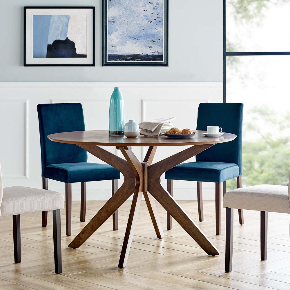Crossroads 47" Round Wood Dining Table. Picture 9