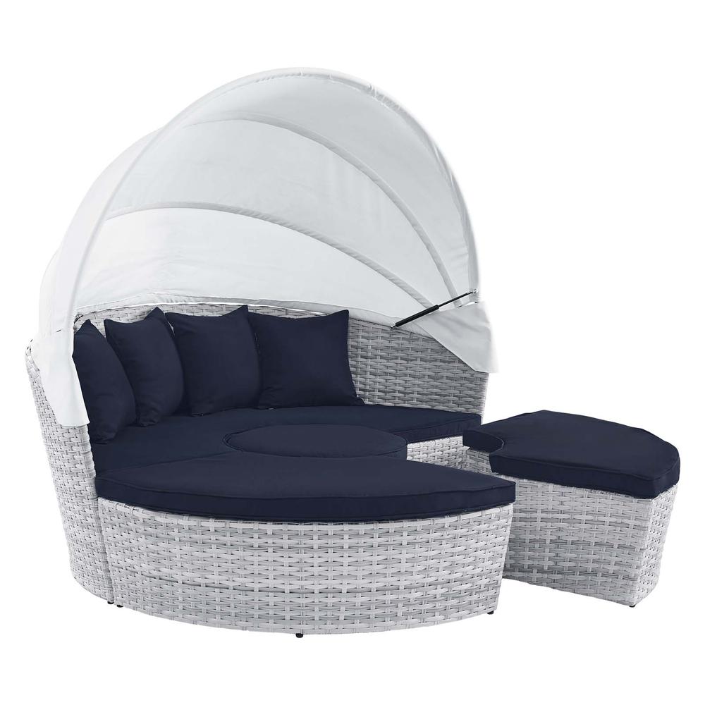 Scottsdale Canopy Outdoor Patio Daybed. Picture 1