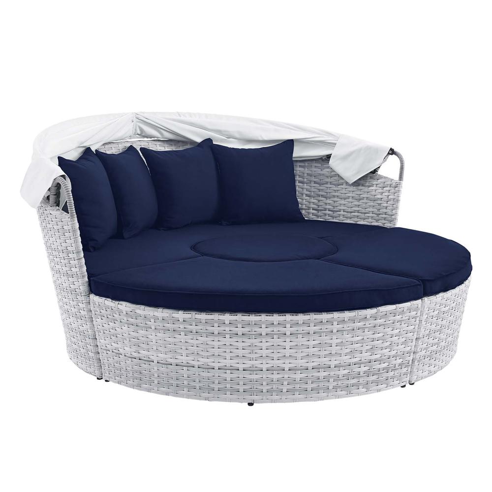 Scottsdale Canopy Sunbrella Outdoor Patio Daybed. Picture 4