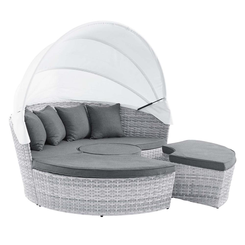 Scottsdale Canopy Sunbrella Outdoor Patio Daybed. Picture 1