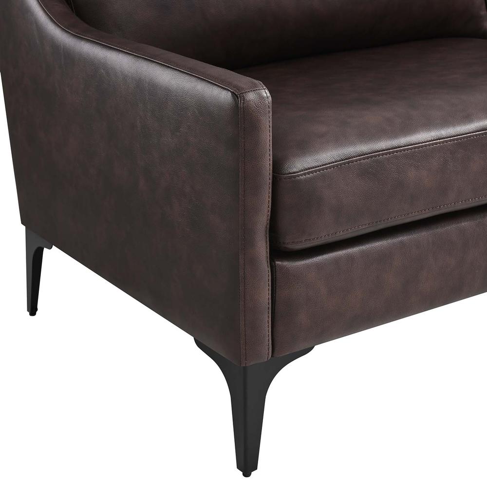 Corland Leather Sofa. Picture 5