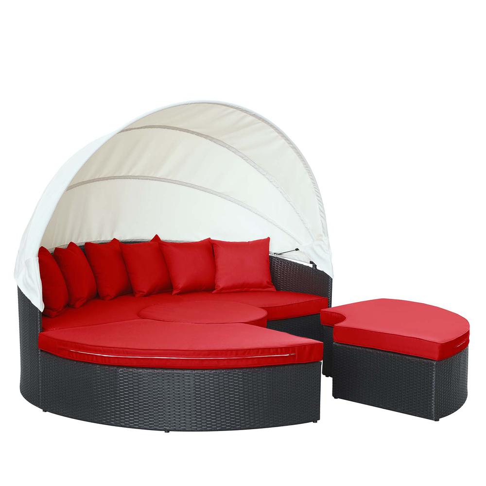 Quest Canopy Outdoor Patio Daybed. Picture 2