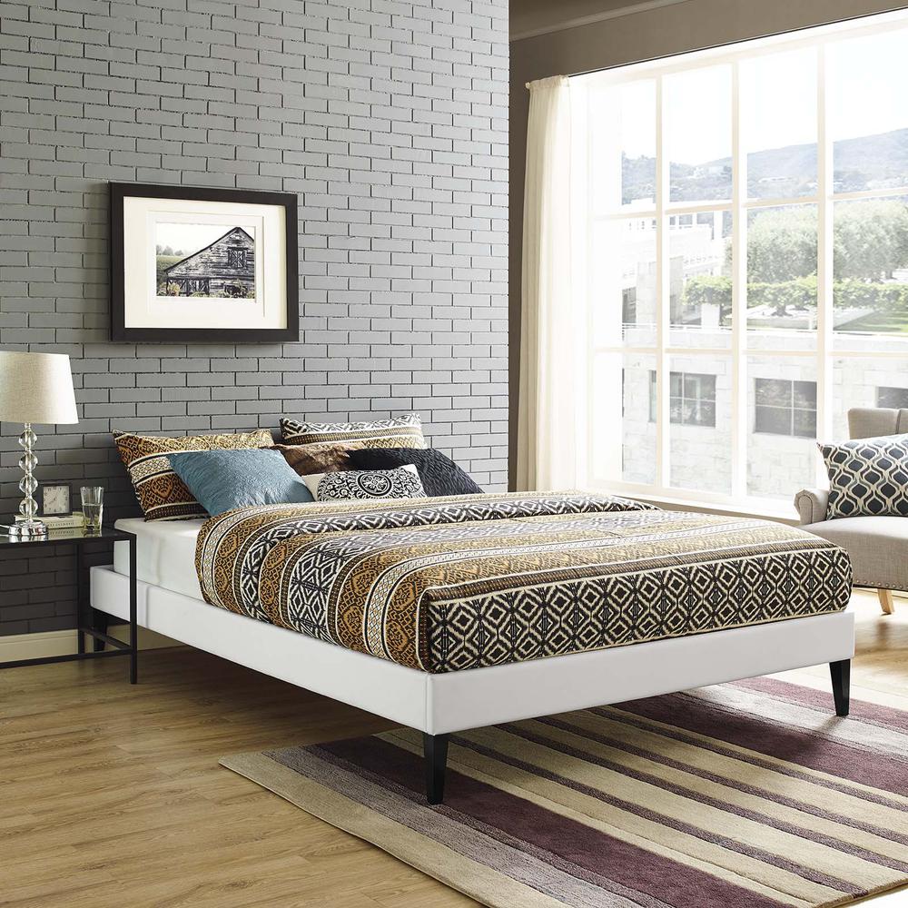 Tessie Queen Vinyl Bed Frame with Squared Tapered Legs. Picture 6