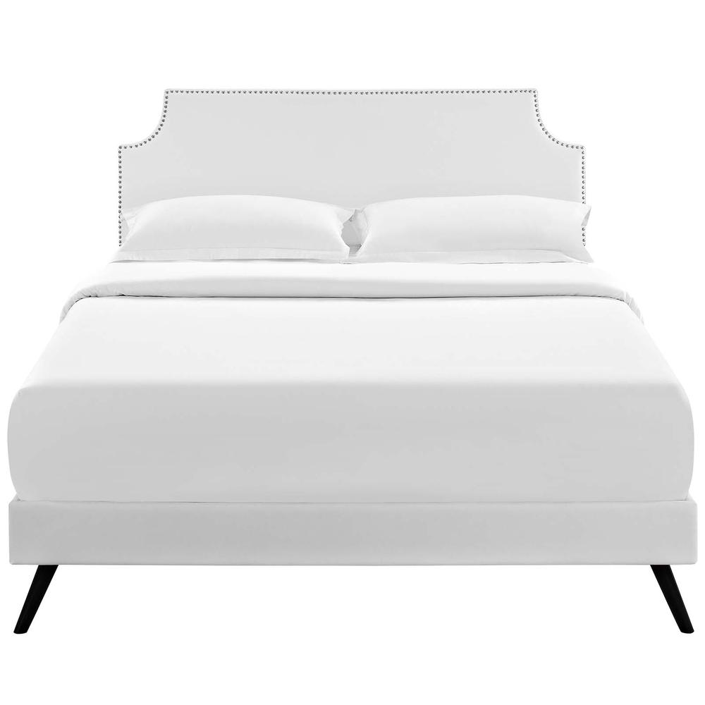 Corene Queen Platform Bed with Round Splayed Legs. Picture 6