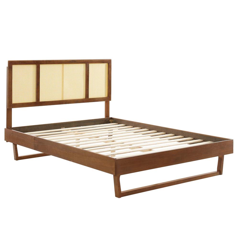 Kelsea Cane and Wood Queen Platform Bed With Angular Legs. Picture 2