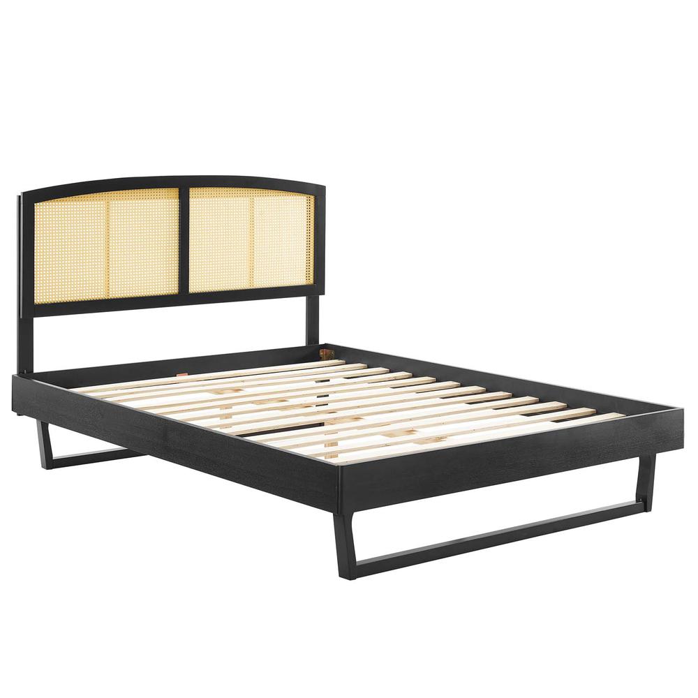 Sierra Cane and Wood Queen Platform Bed With Angular Legs. Picture 2