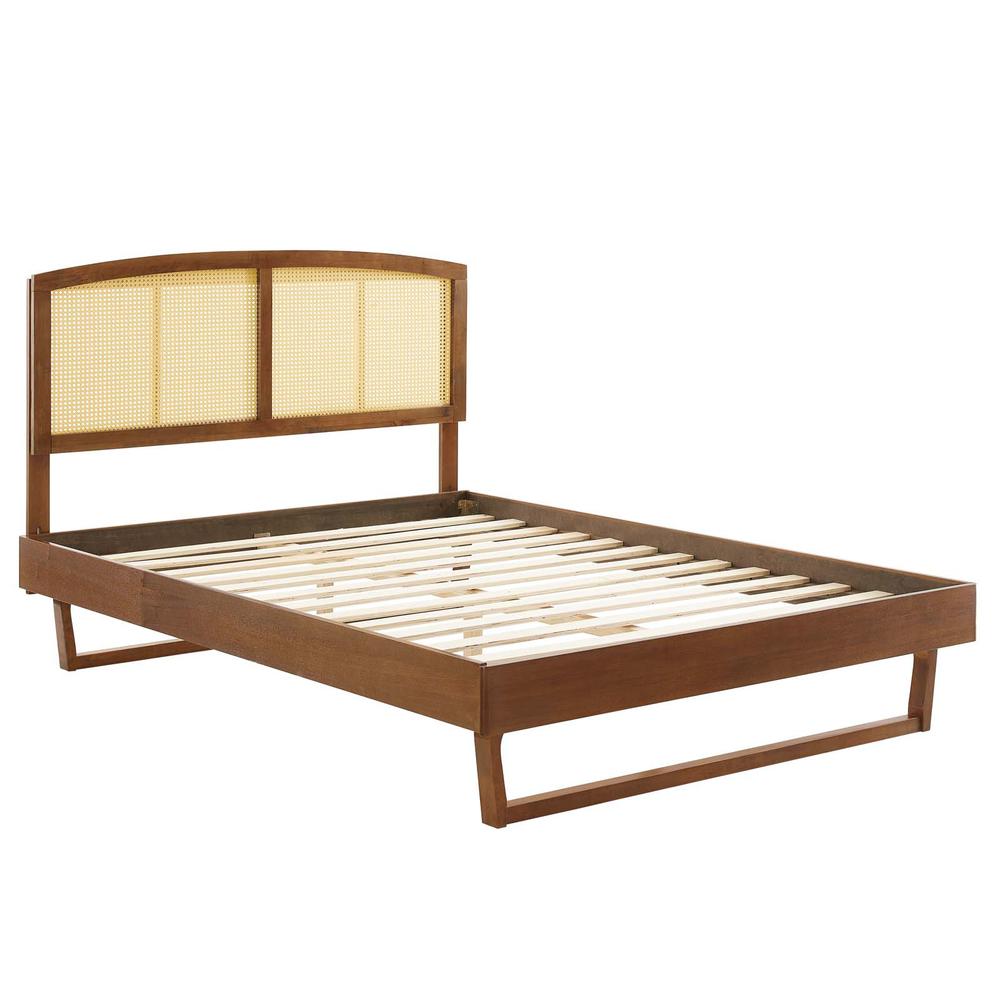 Sierra Cane and Wood Full Platform Bed With Angular Legs. Picture 2