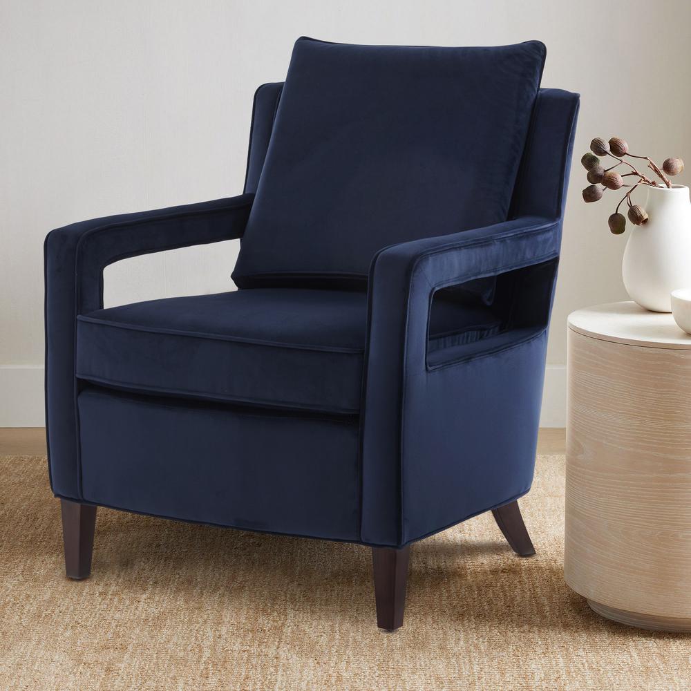 Questa Navy Blue Velvet Accent Arm Chair. Picture 1