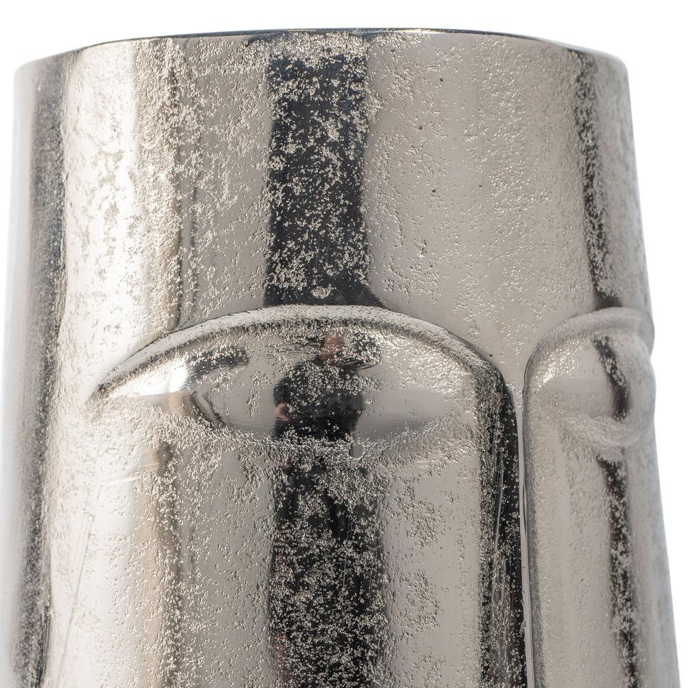 Magnus 11" Silver Metal Table Vase. Picture 4