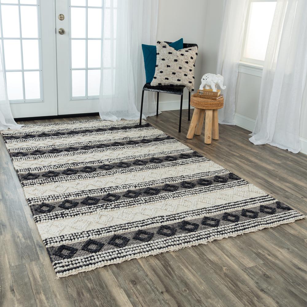 Hand Woven Flat Weave Pile Wool/ Polyester Rug, 8'6" x 11'6". Picture 7