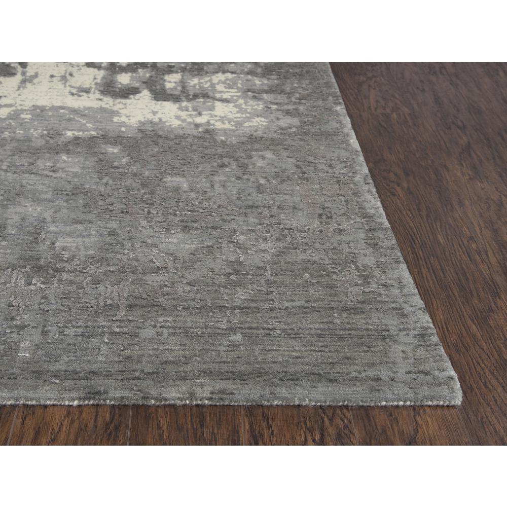 Radiant Gray 10' x 13' Hybrid Rug- 004110. Picture 3